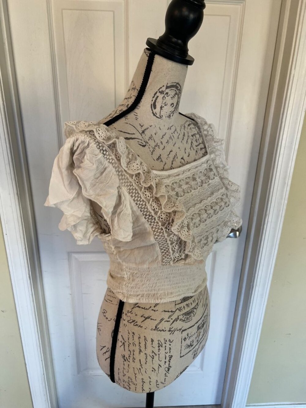 Free People Bridget Crop Top Flutter Ruffle Cropped Bohemian Lace Shirt Small - Picture 5 of 11